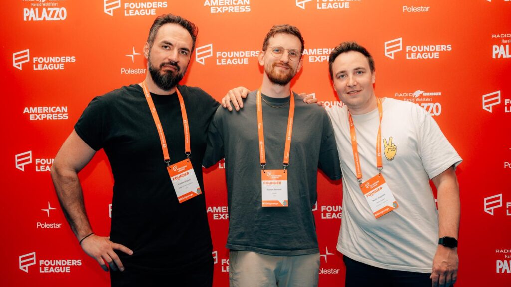 1b73650d-694e-4c89-815c-d5a134bec9e2 Kostas, Roman und Martin. Das Shrimp Commerce Development Team und Co-Founder.